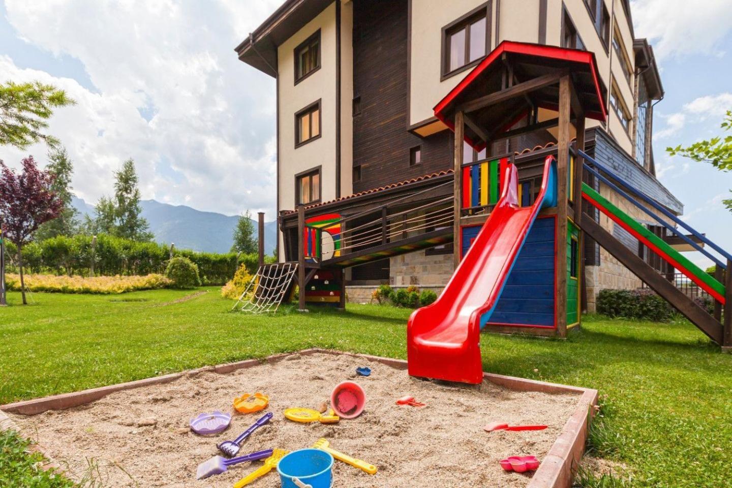 Pirin Bliss Apartment Ski, Spa And Relax At Terra Complex 라즐로그 외부 사진